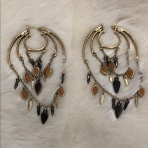Dangling earrings-make a bundle!!
